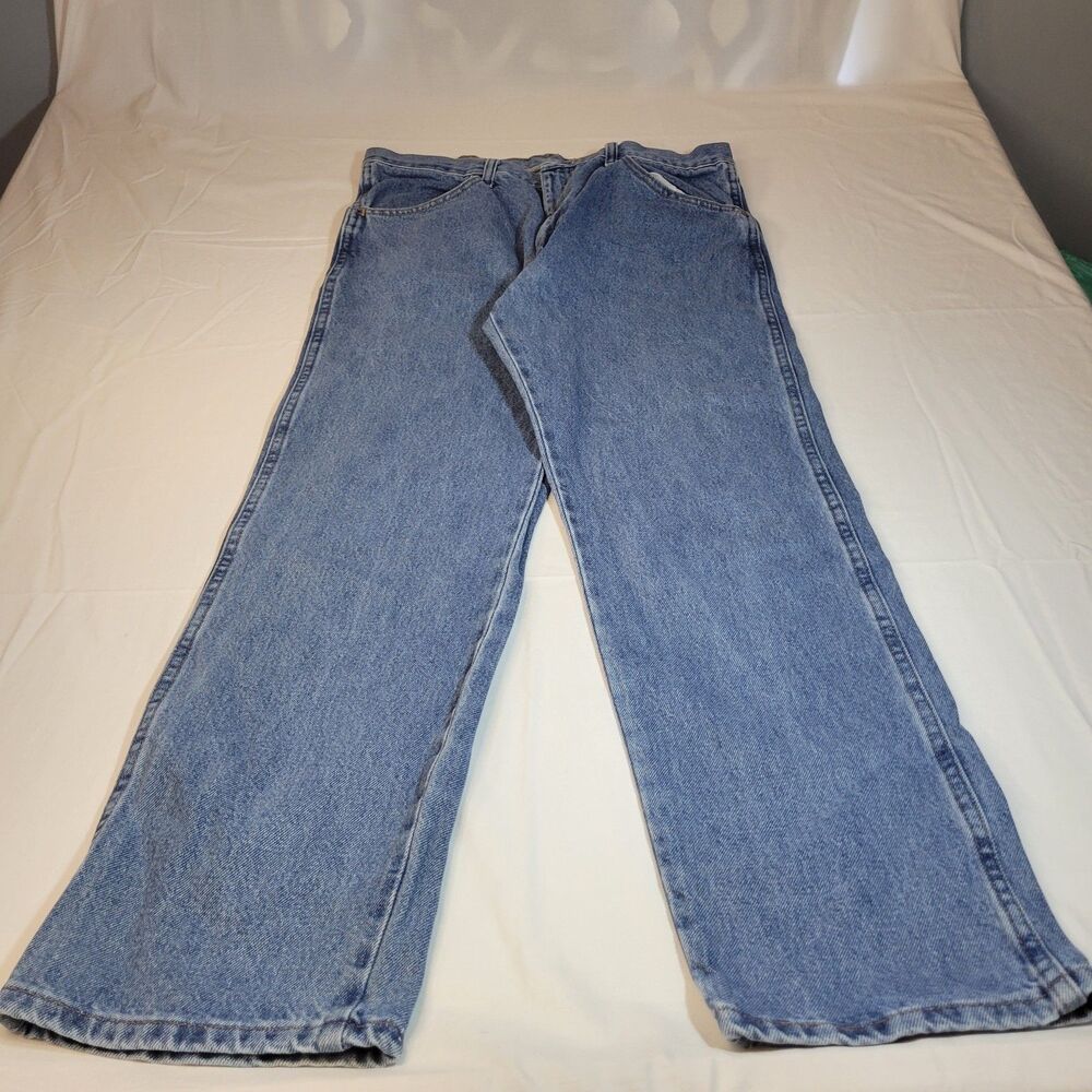 Rustler 34x30 Straight Leg Jeans Mens Medium Wash 100% Cotton Denim Work Pants M